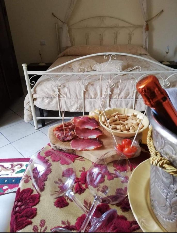Casa Vacanze - Franco Ed Enza Bed and Breakfast San Gregorio Magno Eksteriør billede