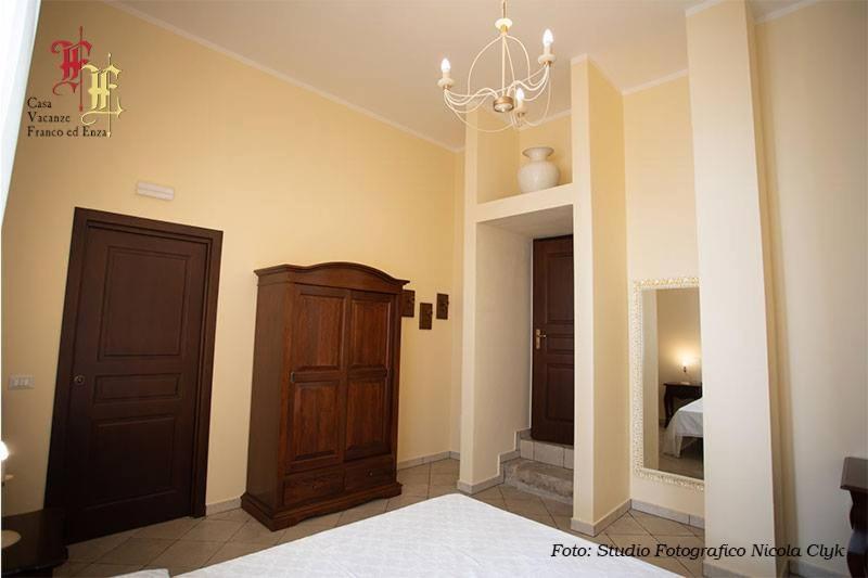 Casa Vacanze - Franco Ed Enza Bed and Breakfast San Gregorio Magno Eksteriør billede